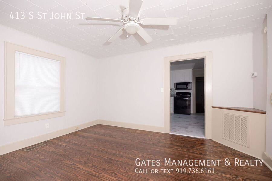 Apartment for rent at 413 S St John, Burlington, NC 27217