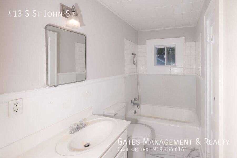 Apartment for rent at 413 S St John, Burlington, NC 27217