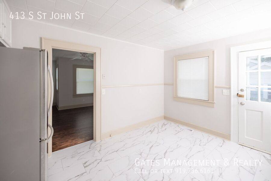 Apartment for rent at 413 S St John, Burlington, NC 27217