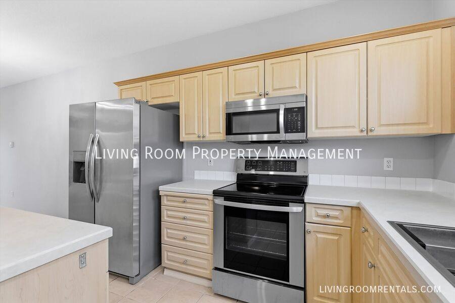 Townhouse for rent at 15578 SW Black Quartz St, Beaverton, OR 97007