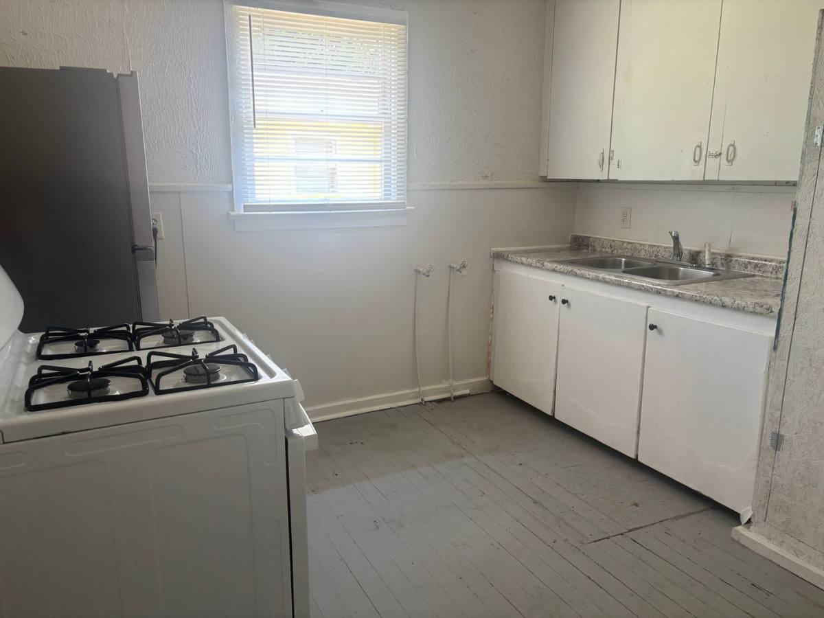 House for rent at 3522 Martin L King Dr, Jackson, MS 39213