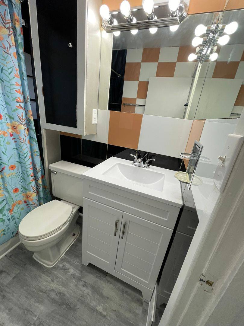 Apartment for rent at 3738 W 12th St, Erie, PA 16505