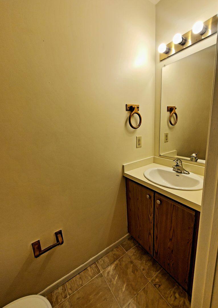 Townhouse for rent at 2745 Brookshire Lane, Miamisburg, OH 45342
