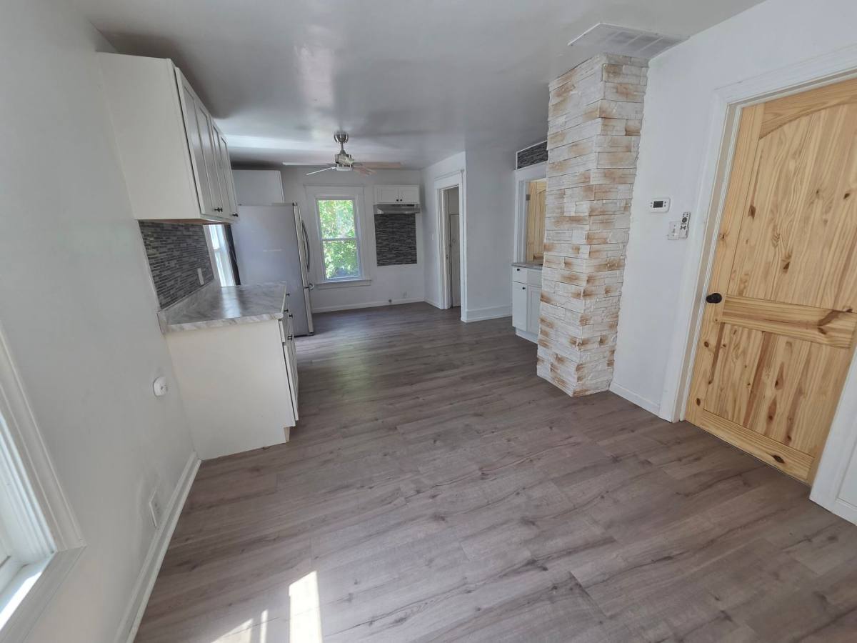 House for rent at 722 E 7th St #2FL, Erie, PA 16503