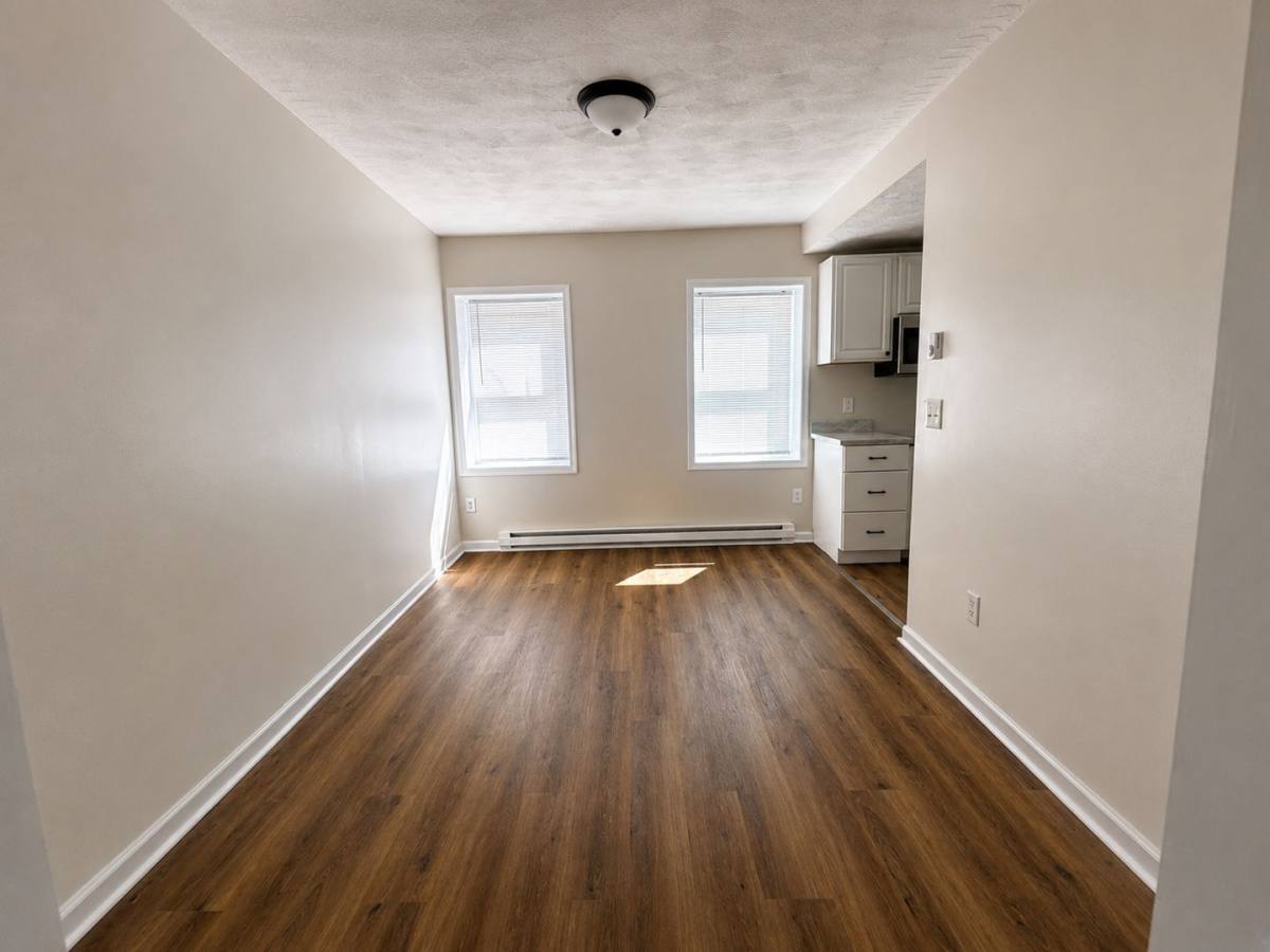 Townhouse for rent at 217 E Whitesboro St, Rome, NY 13440