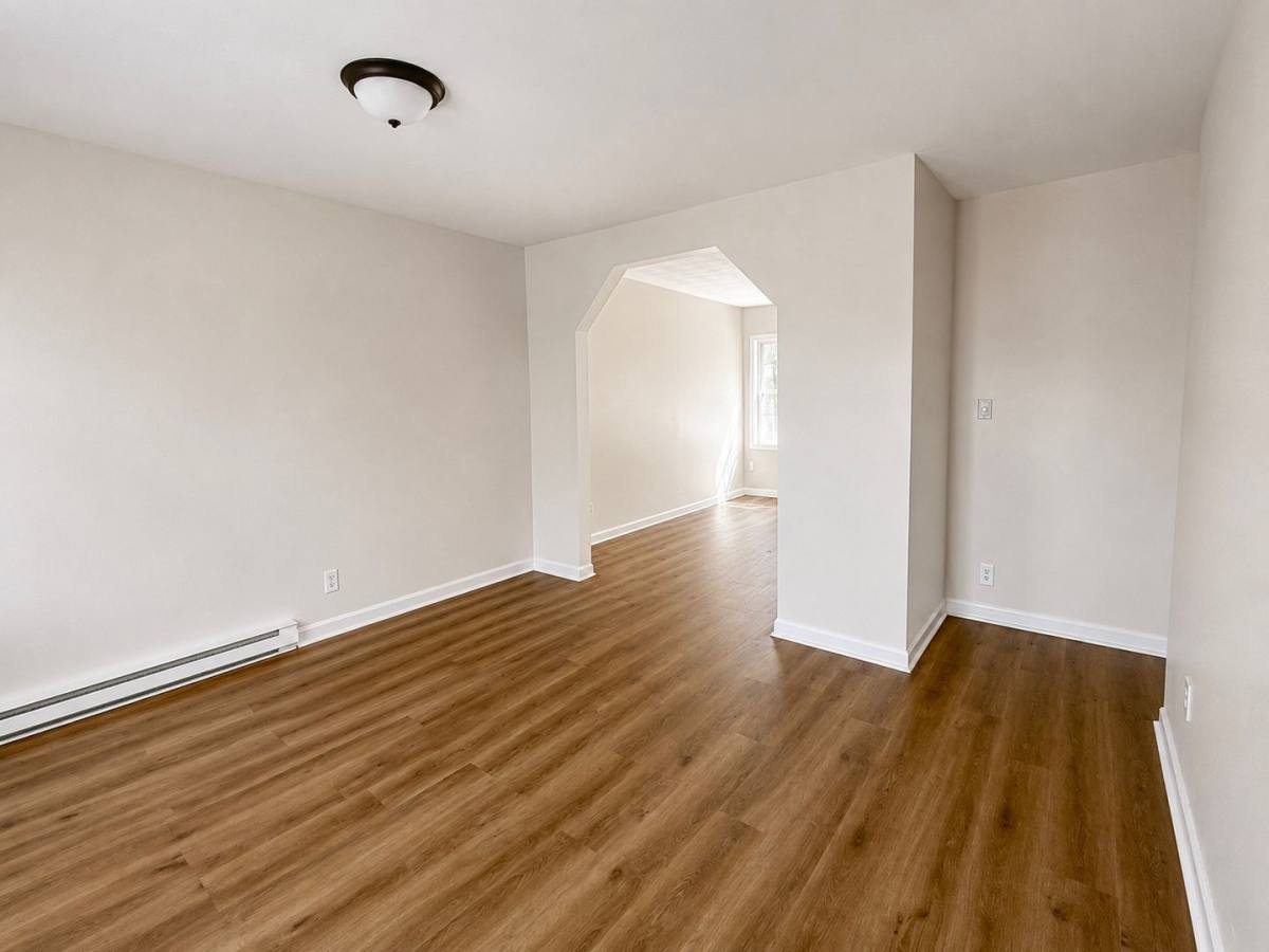 Townhouse for rent at 217 E Whitesboro St, Rome, NY 13440