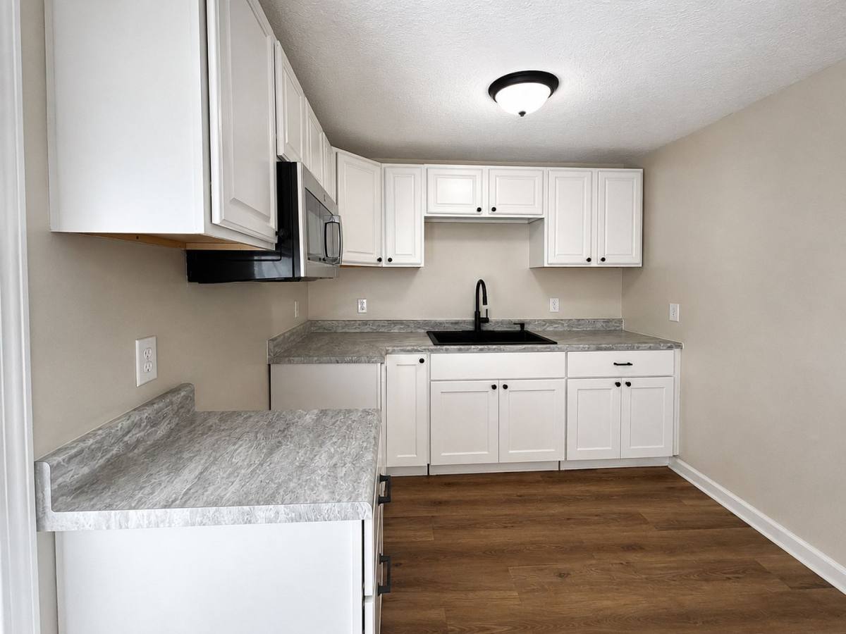 Townhouse for rent at 217 E Whitesboro St, Rome, NY 13440