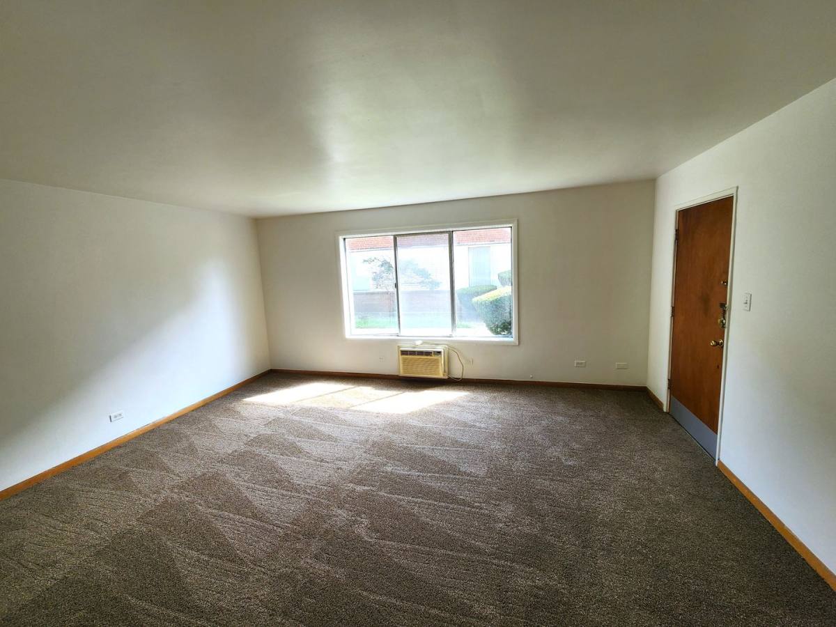 Apartment for rent at 1912 S 13th Ave, Broadview, IL 60155