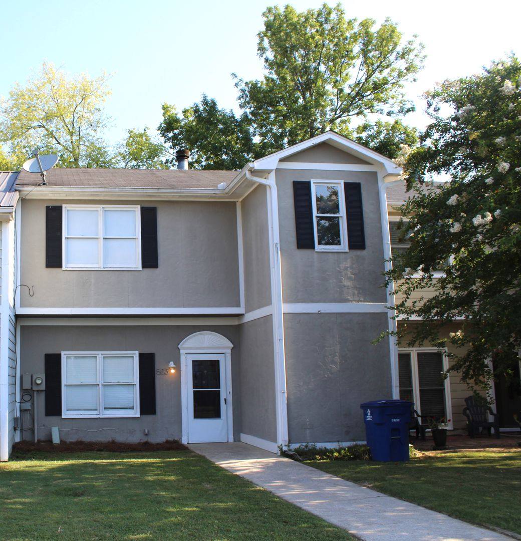 Townhouse for rent at 503 Hillsboro Lane, Helena, AL 35080