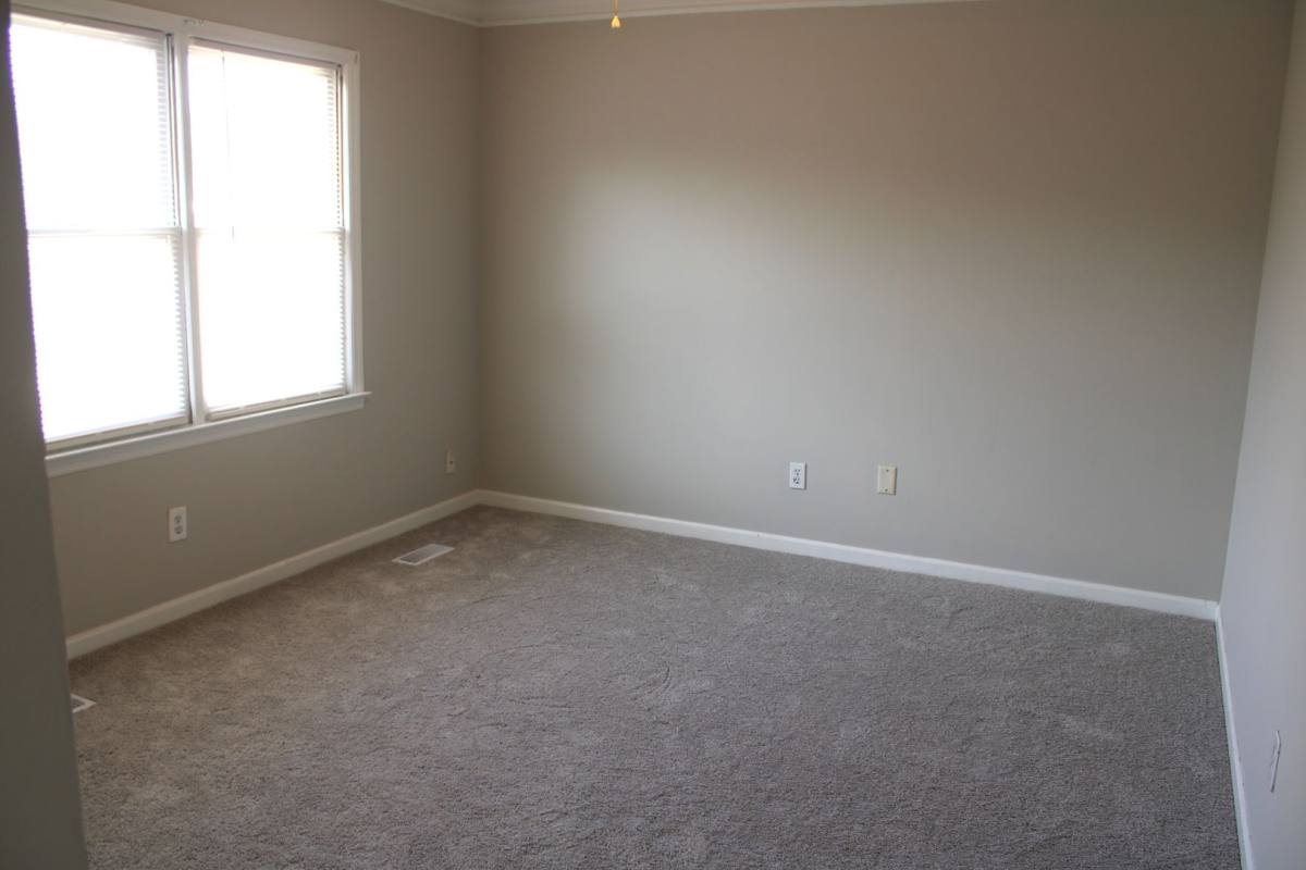 Townhouse for rent at 503 Hillsboro Lane, Helena, AL 35080