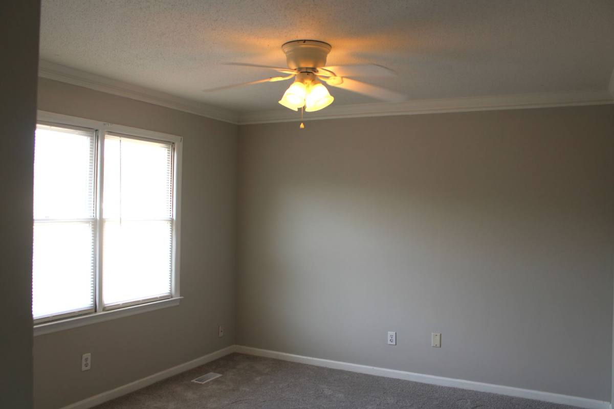 Townhouse for rent at 503 Hillsboro Lane, Helena, AL 35080