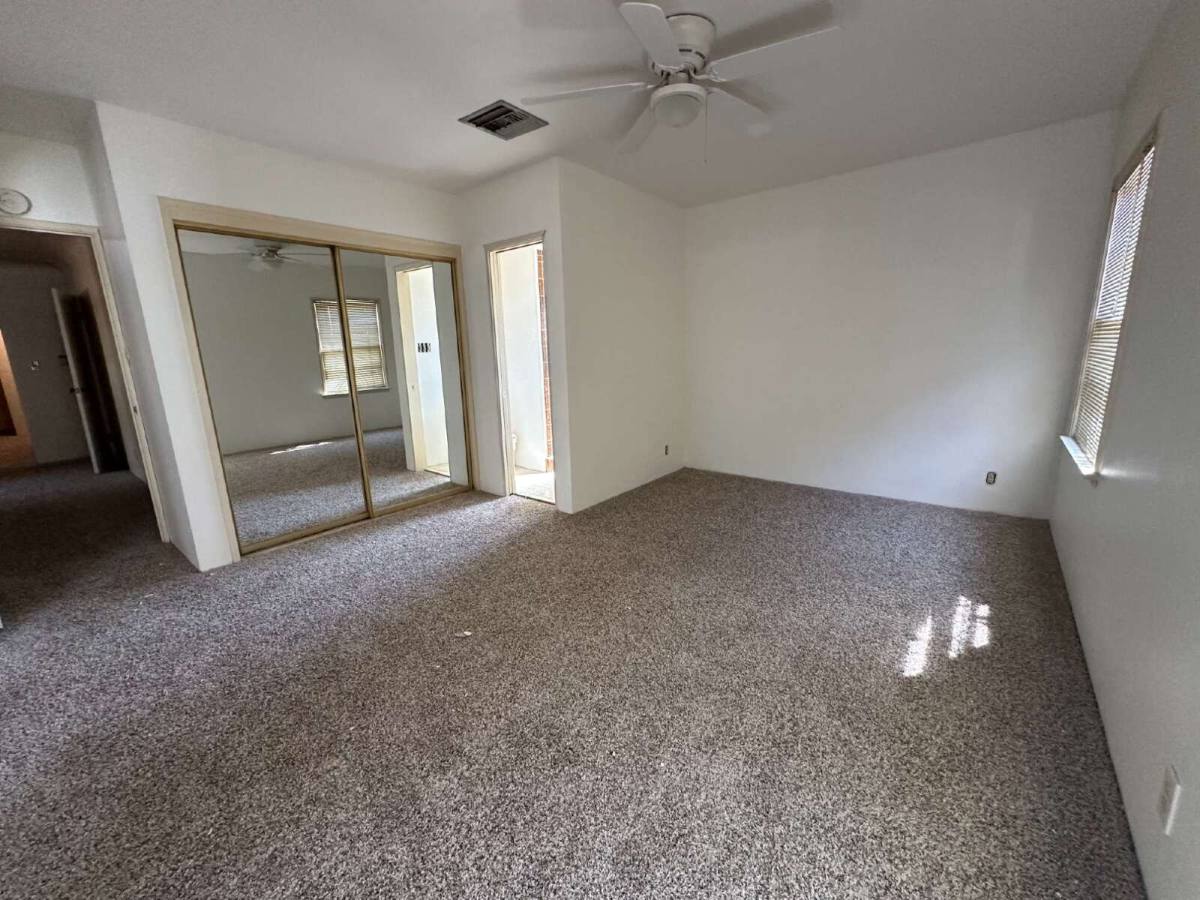 House for rent at 2520 La Siesta Dr, Bakersfield, CA 93305