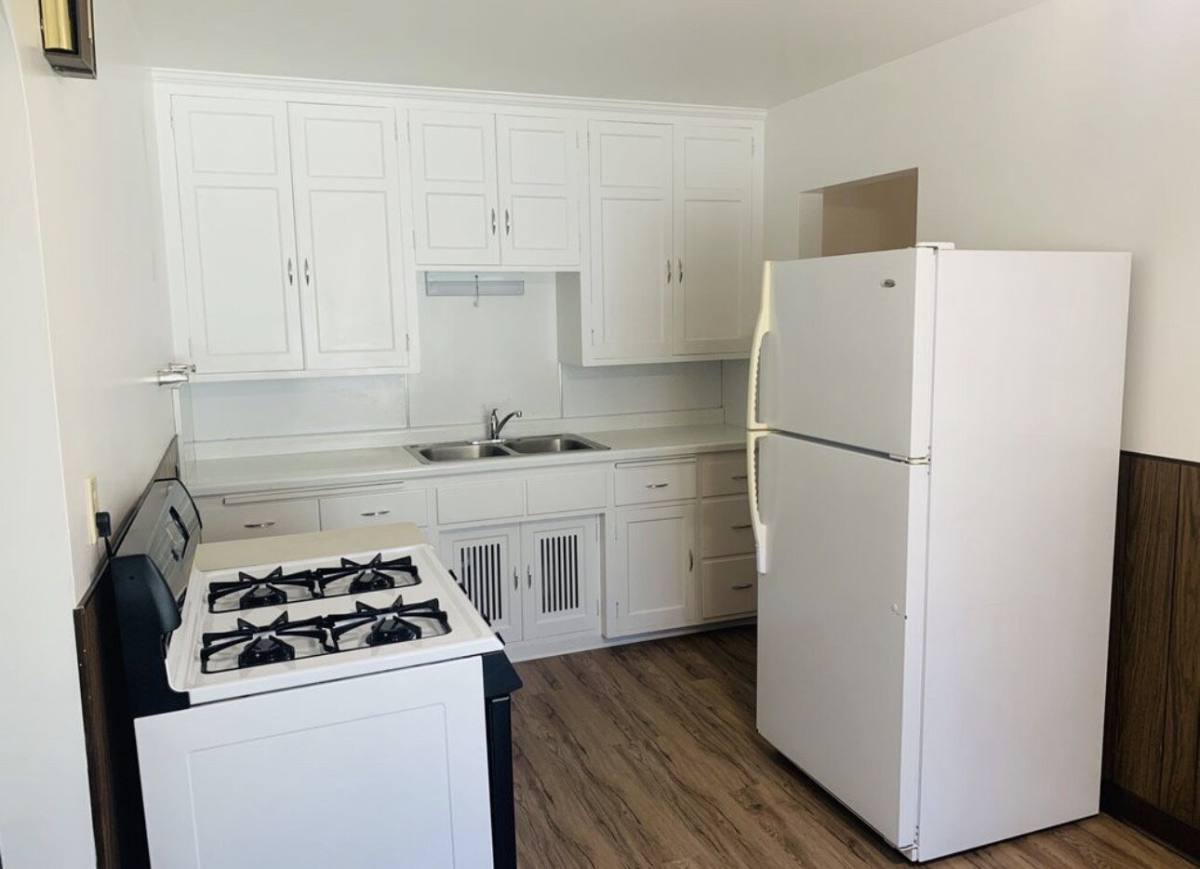 Townhouse for rent at 4436 Grand Ave S #2, Minneapolis, MN 55419