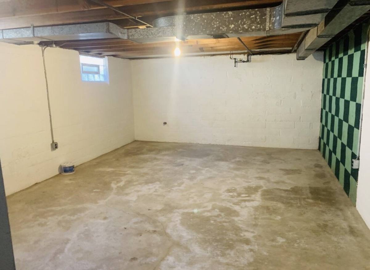 Townhouse for rent at 4436 Grand Ave S #2, Minneapolis, MN 55419