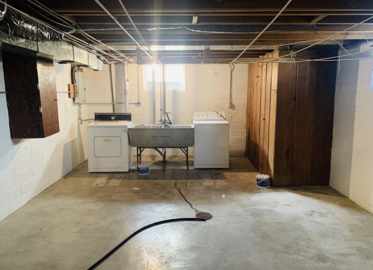 Townhouse for rent at 4436 Grand Ave S #2, Minneapolis, MN 55419