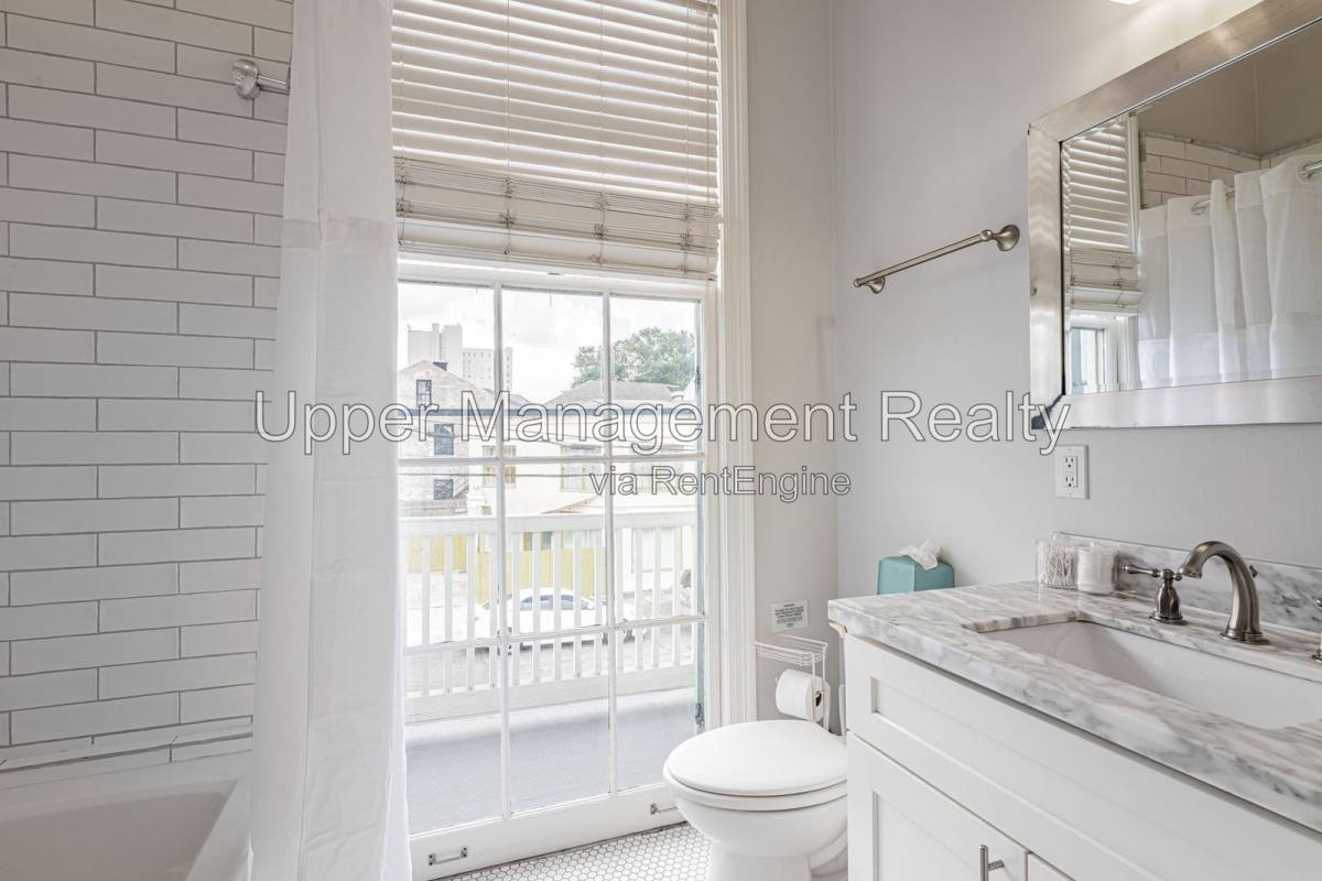 Apartment for rent at 1201 Baronne St, New Orleans, LA 70113
