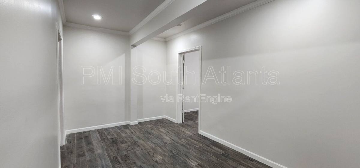 Apartment for rent at 755 Castlebrooke Way SE, Lawrenceville, GA 30045