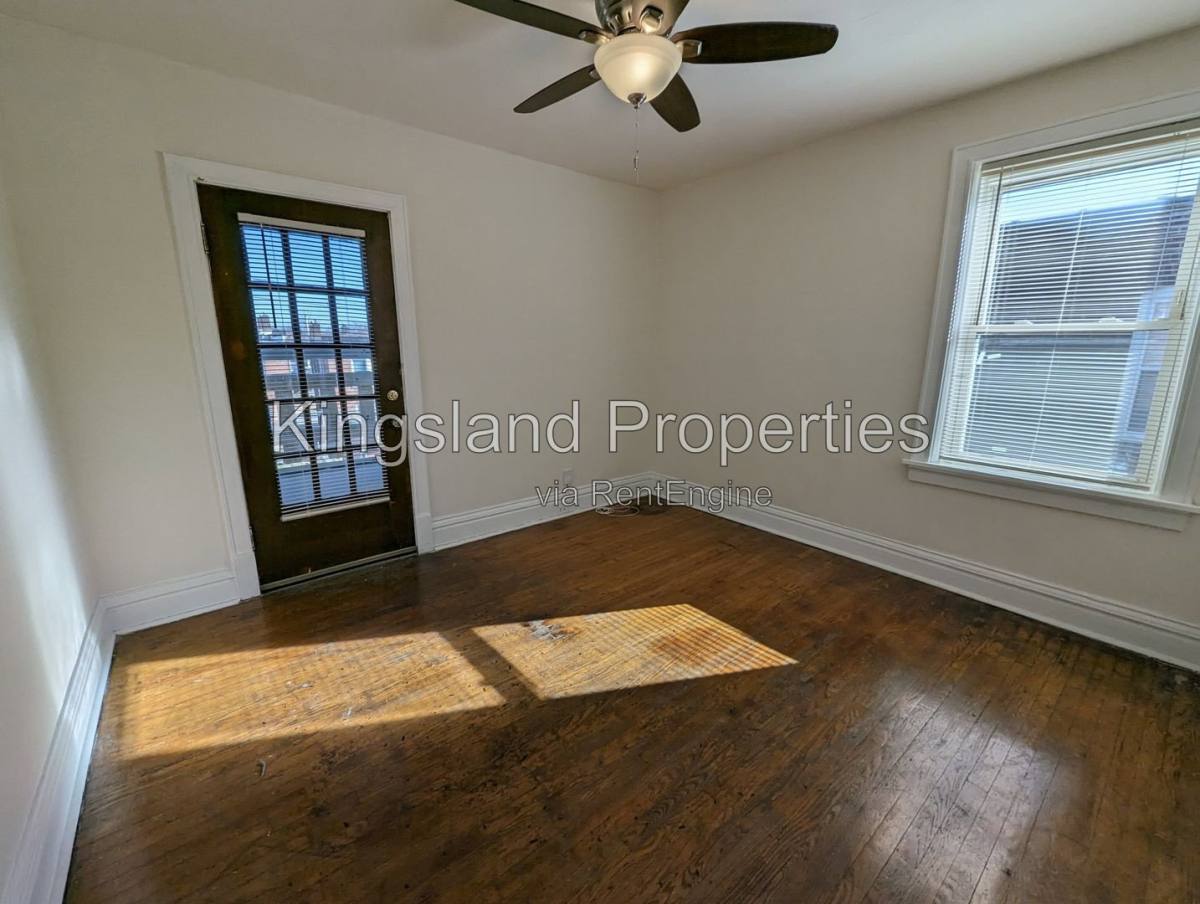 Apartment for rent at 4943 Lindenwood Ave, St. Louis, MO 63109