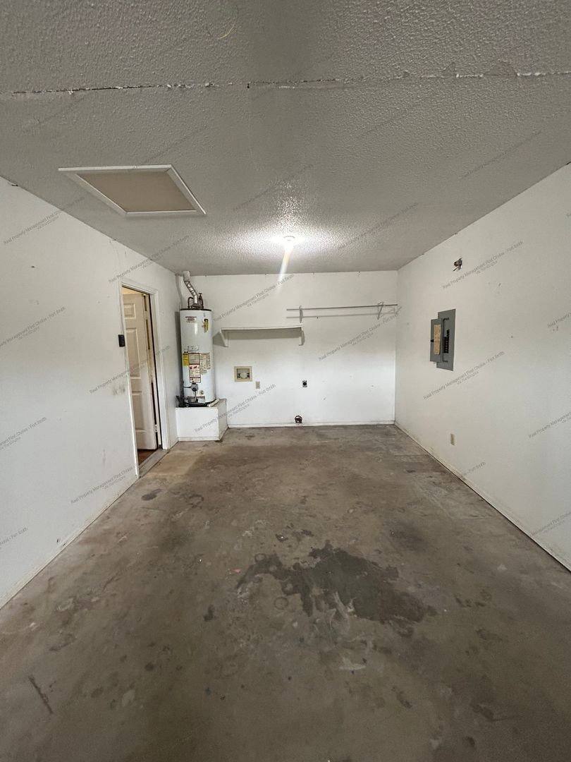 House for rent at 1413 Grand Oak Dr, Greenwood, AR 72936