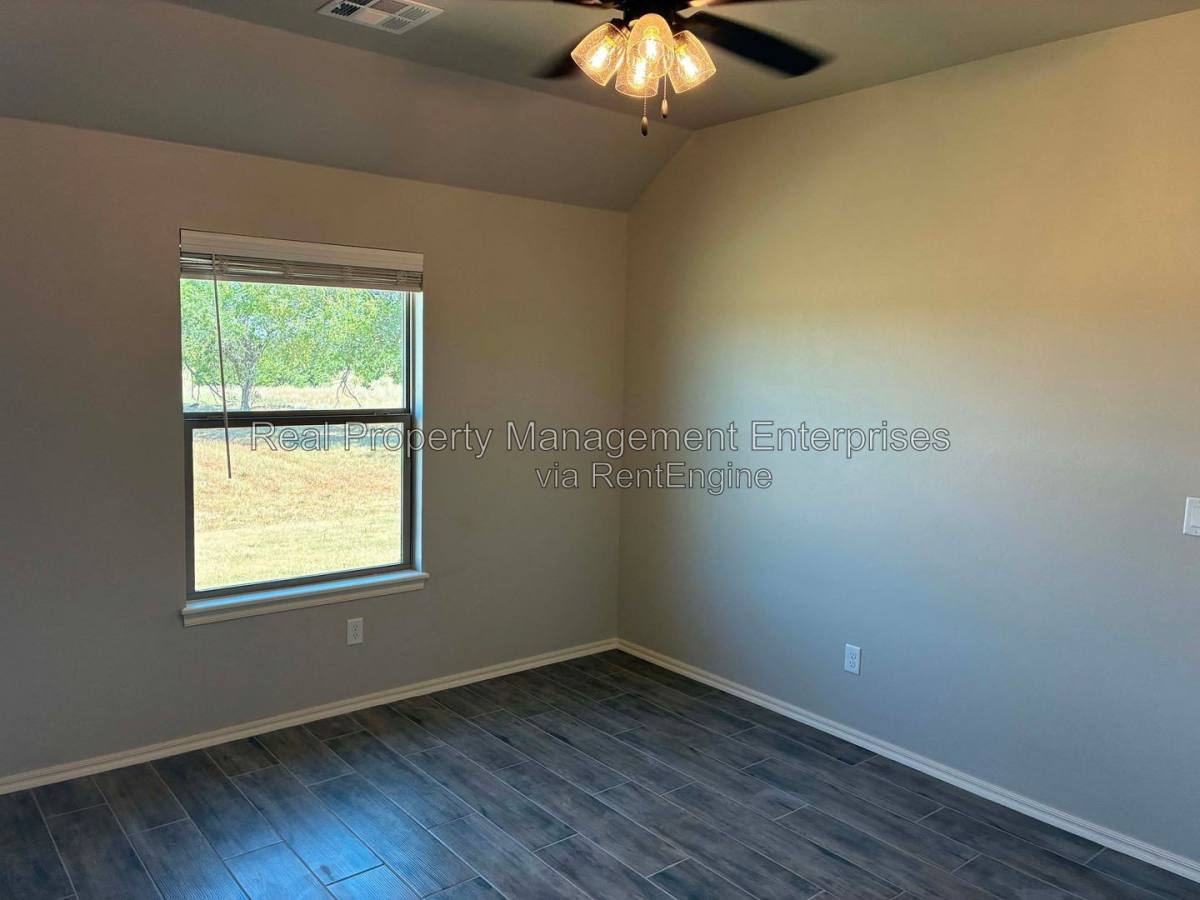 House for rent at 2571 Gallant Fox Terrace, Guthrie, OK 73044
