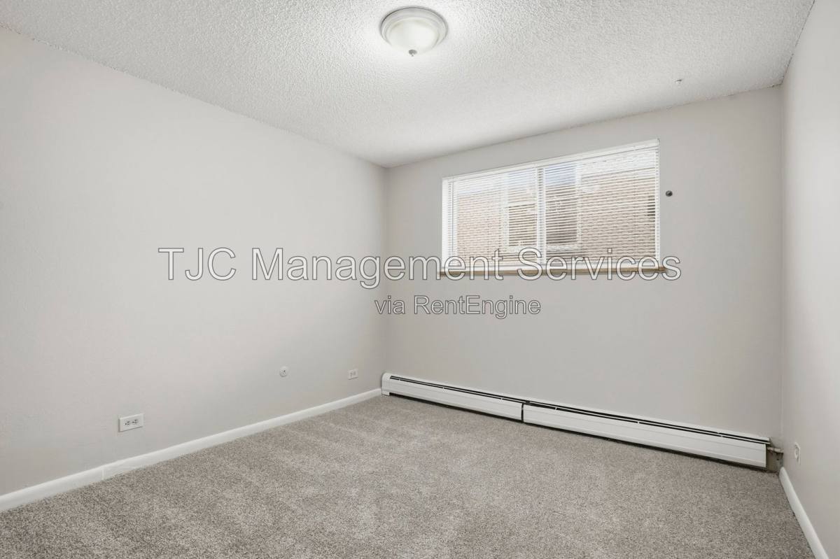 Apartment for rent at 970 N Downing St #8, Denver, CO 80218
