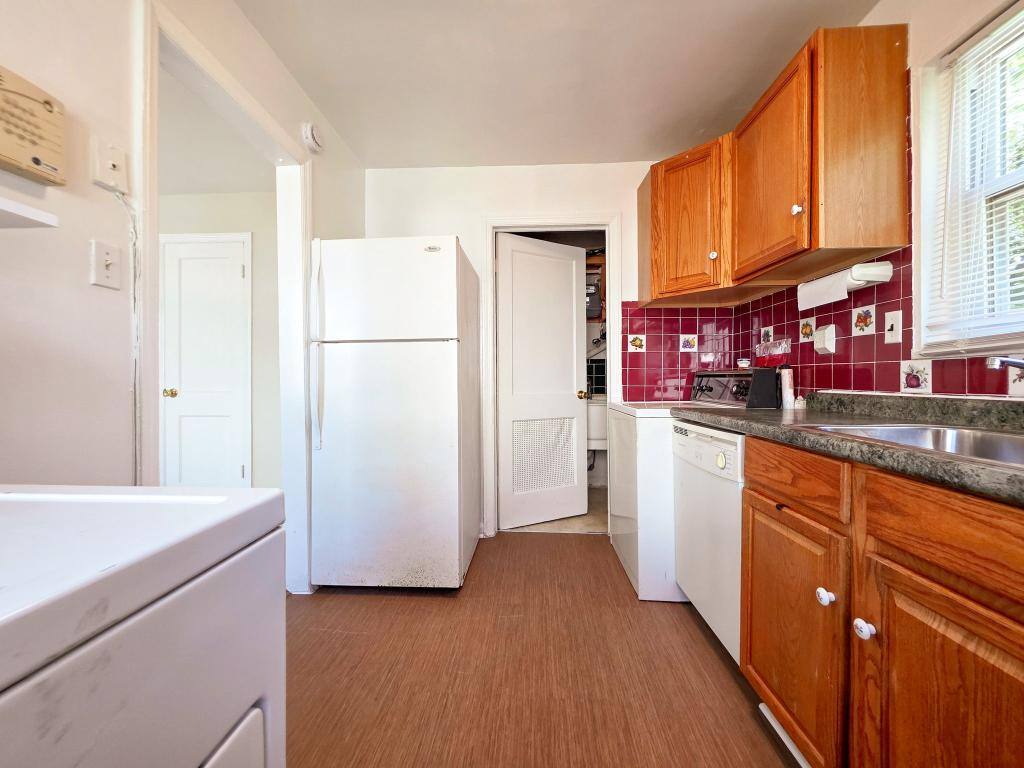 House for rent at 5818 Fifer Dr, Alexandria, VA 22303