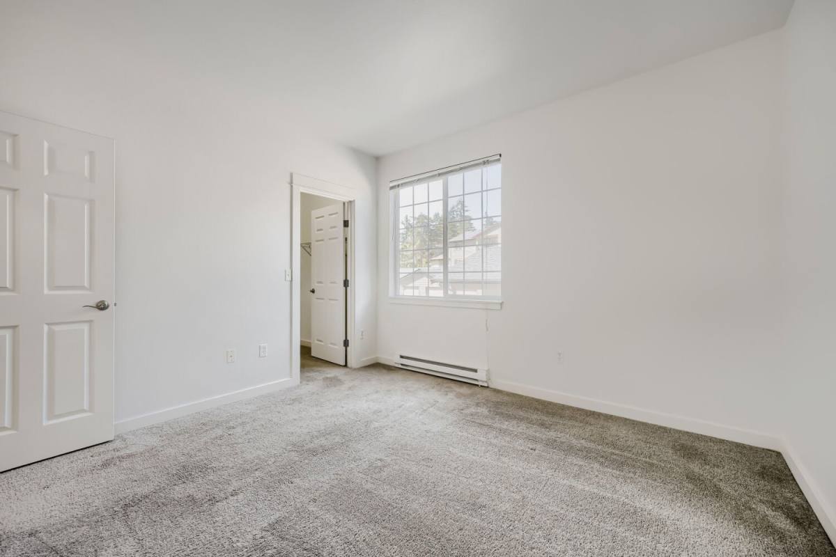 Condo for rent at 25025 SE Klahanie Blvd #B202, Issaquah, WA 98029