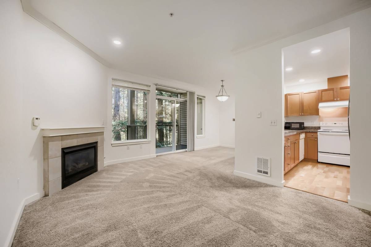 Condo for rent at 25025 SE Klahanie Blvd #B202, Issaquah, WA 98029