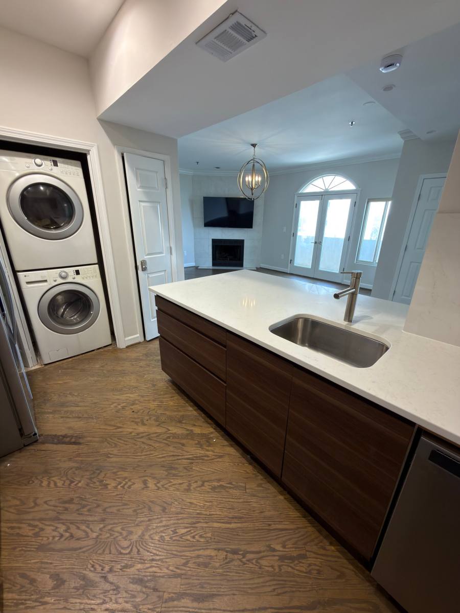 Condo for rent at 2161 Peachtree Rd NW #605, Atlanta, GA 30309