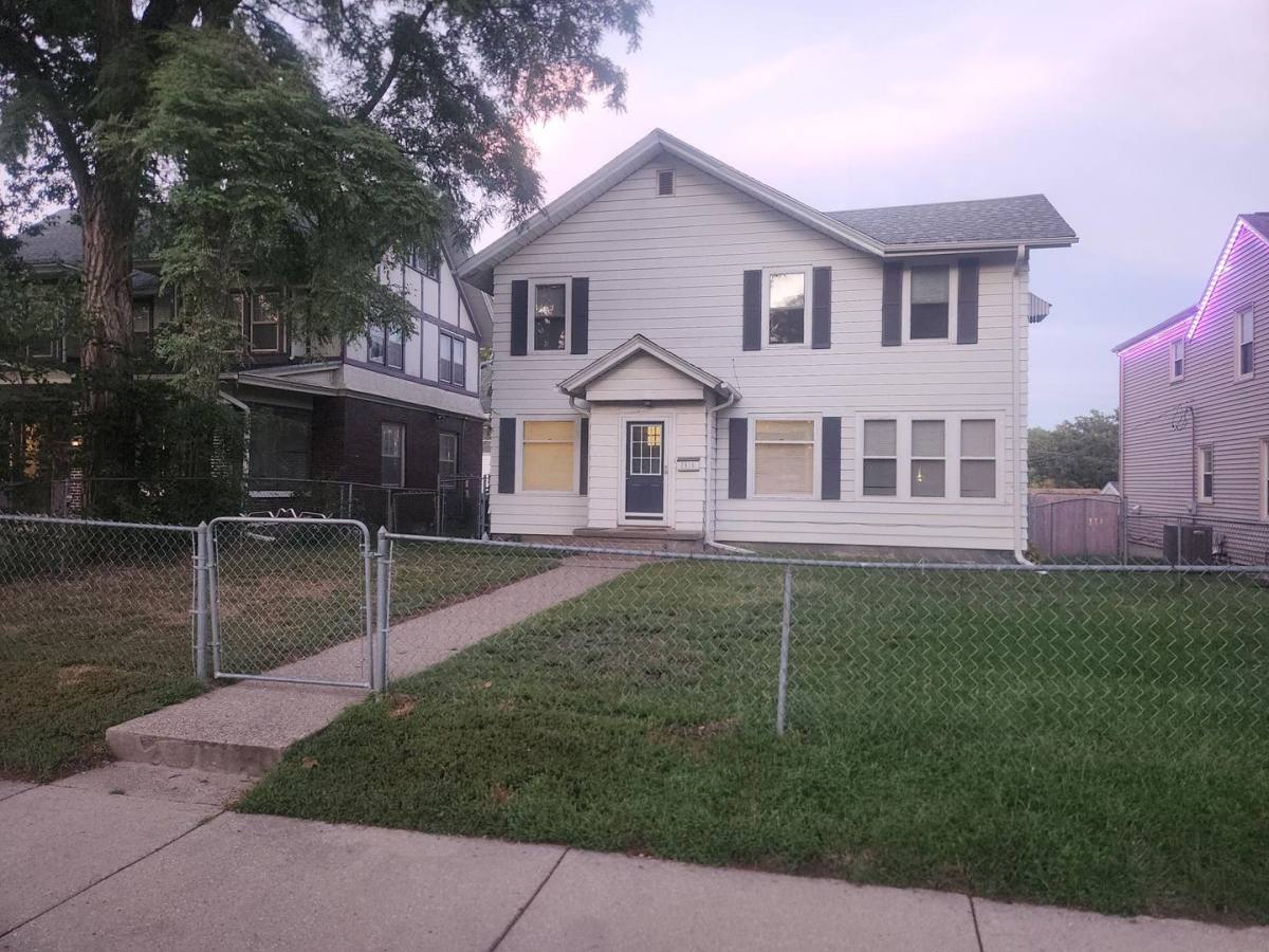 House for rent at 2416 Jackson St, Sioux City, IA 51104