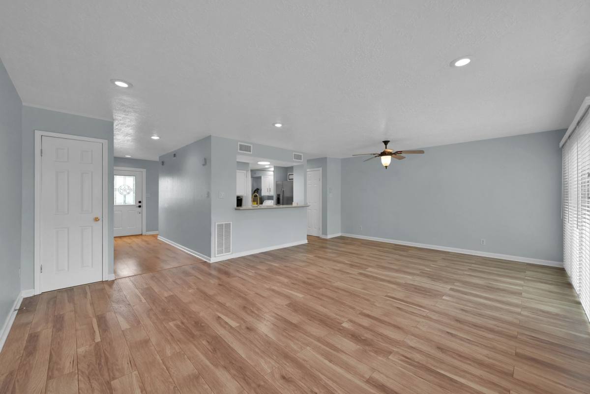 Townhouse for rent at 12247 Trail Hollow Dr, Montgomery, TX 77356