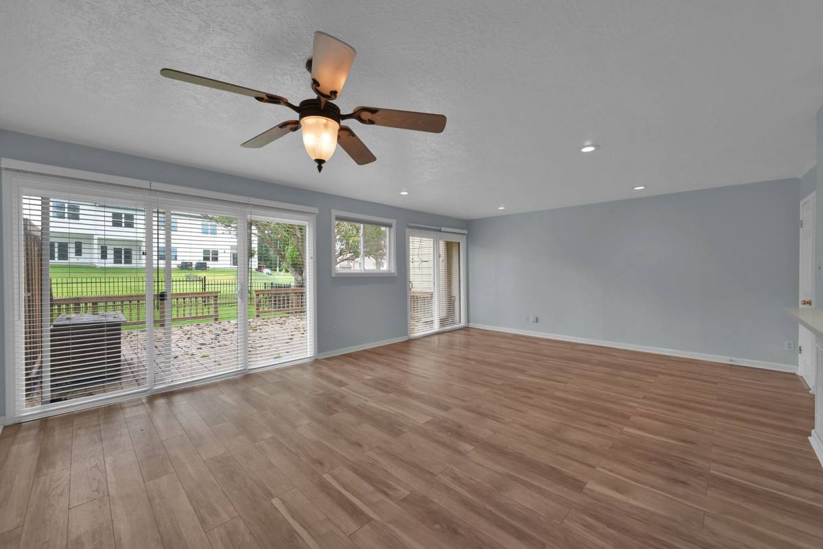 Townhouse for rent at 12247 Trail Hollow Dr, Montgomery, TX 77356