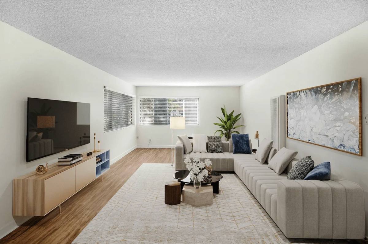 Apartment for rent at 500 Ximeno Ave, Long Beach, CA 90814