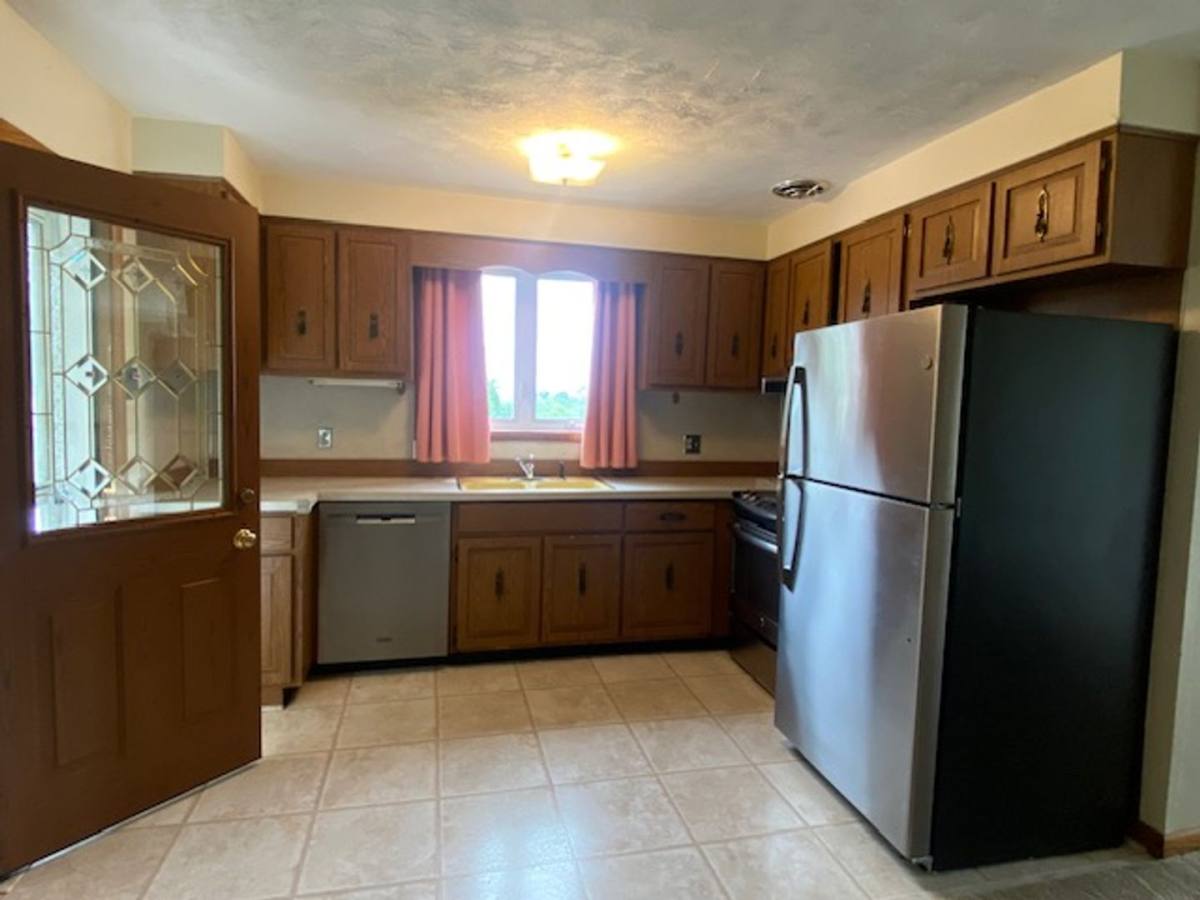 1081 Norwood St, Johnstown, PA 15904 - House for Rent - Image 5