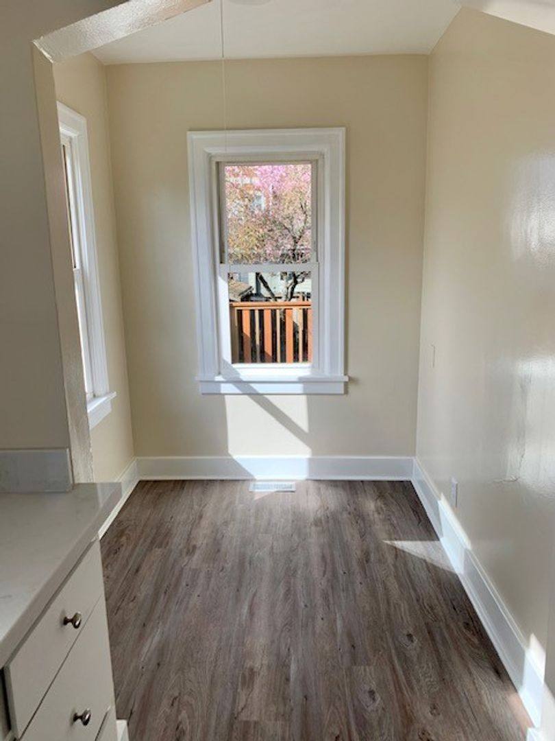 House for rent at 7511 Jones Ave NW, Seattle, WA 98117