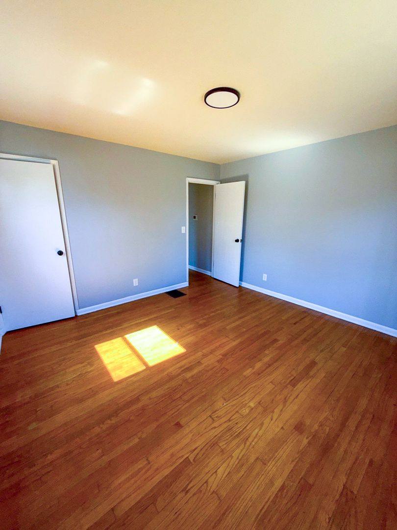 House for rent at 569 James Rd, Columbus, OH 43213