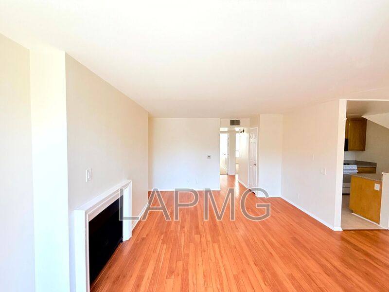 House for rent at 4202 Tujunga Ave #102, Studio City, CA 91604