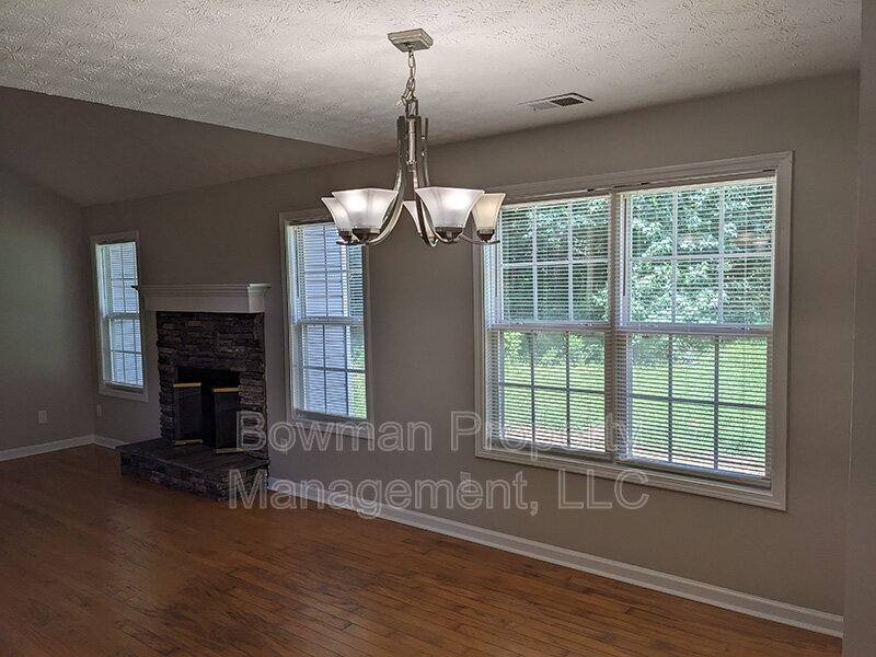 House for rent at 577 Pendergrass Rd, Winder, GA 30680