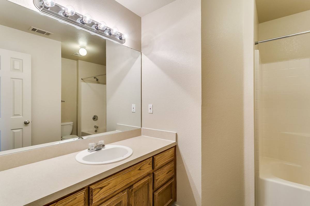 Apartment for rent at 139 W Ellison St, Burleson, TX 76028