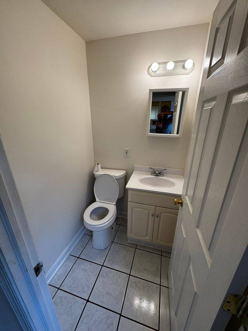 House for rent at 2544 S Sartain St, Philadelphia, PA 19148