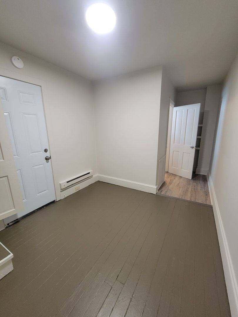 Apartment for rent at 915 Blunston St, Columbia, PA 17512
