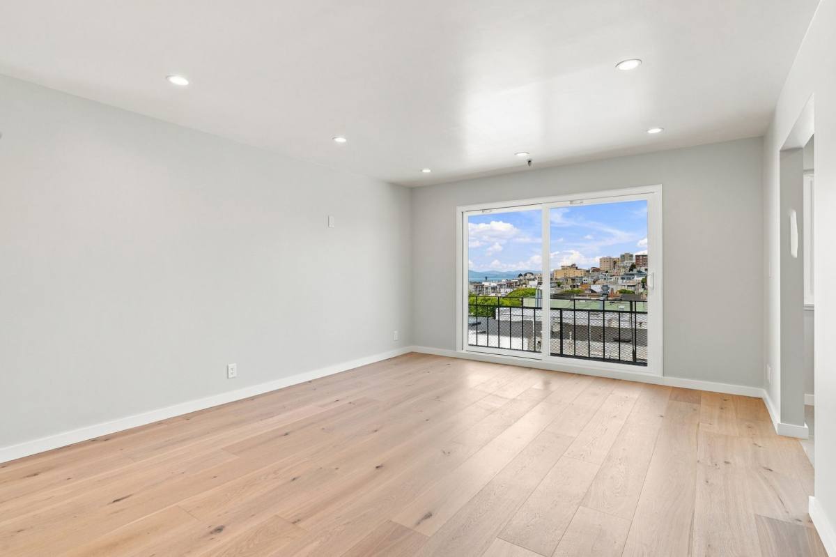 Apartment for rent at 1390 Jackson St, San Francisco, CA 94109