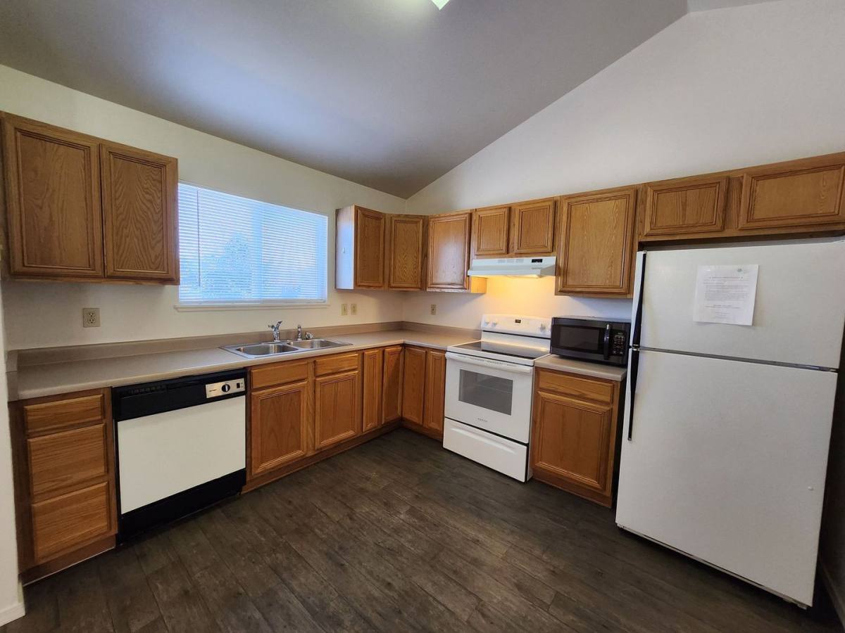 6657 Dublin Loop W, Colorado Springs, CO 80918 - Apartment for Rent - Image 3