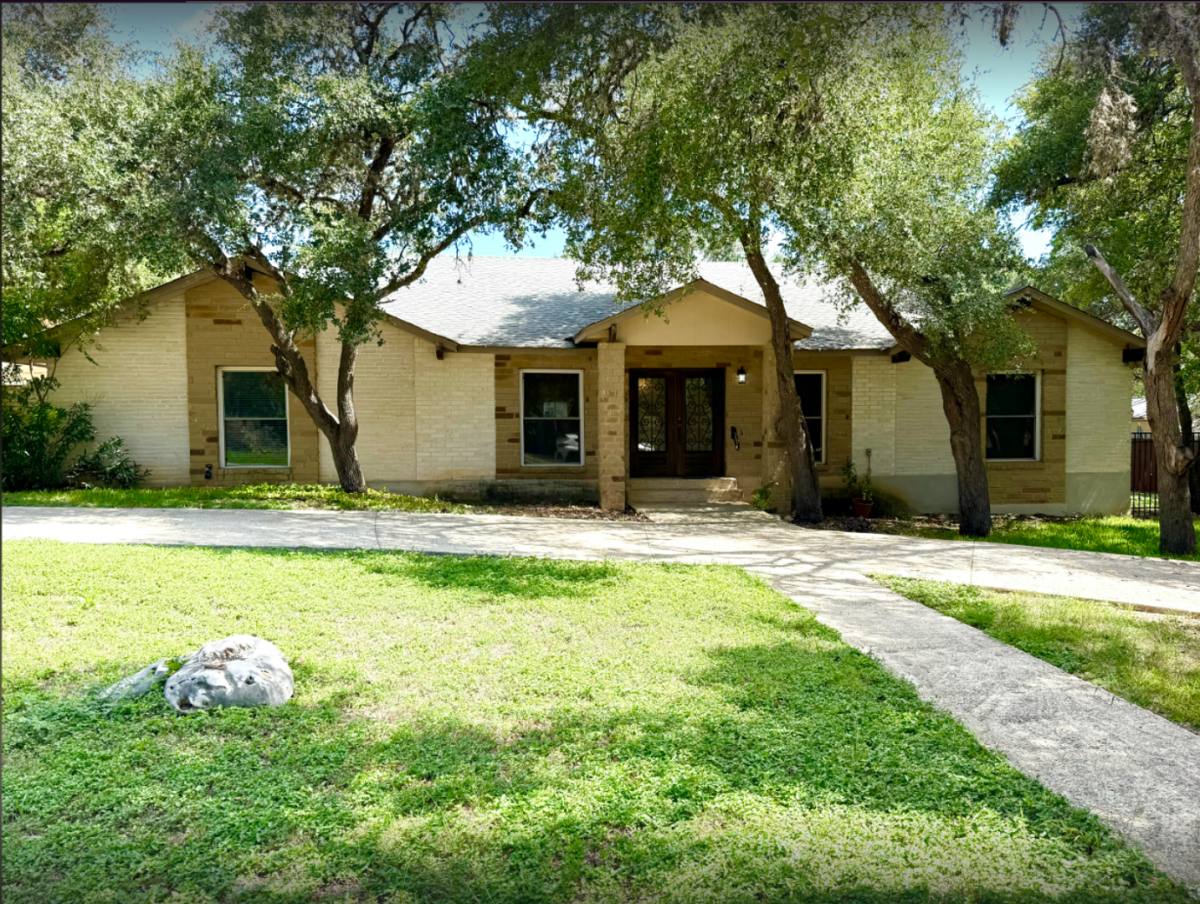 House for rent at 219 Rua De Matta St, San Antonio, TX 78232