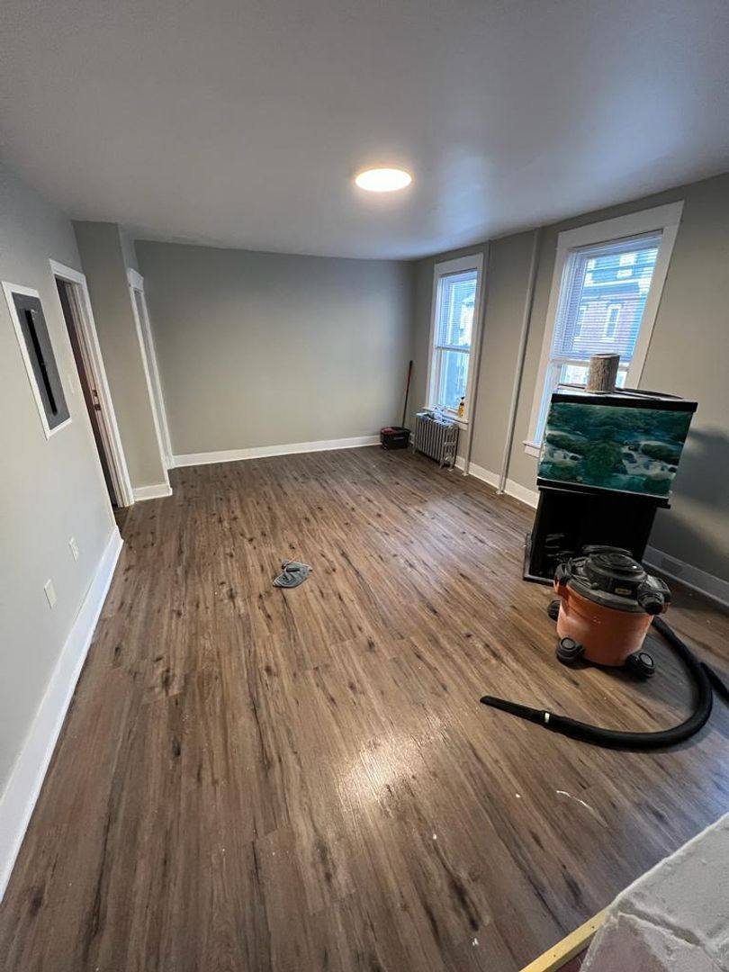 Apartment for rent at 522 N 10th St, Reading, PA 19604