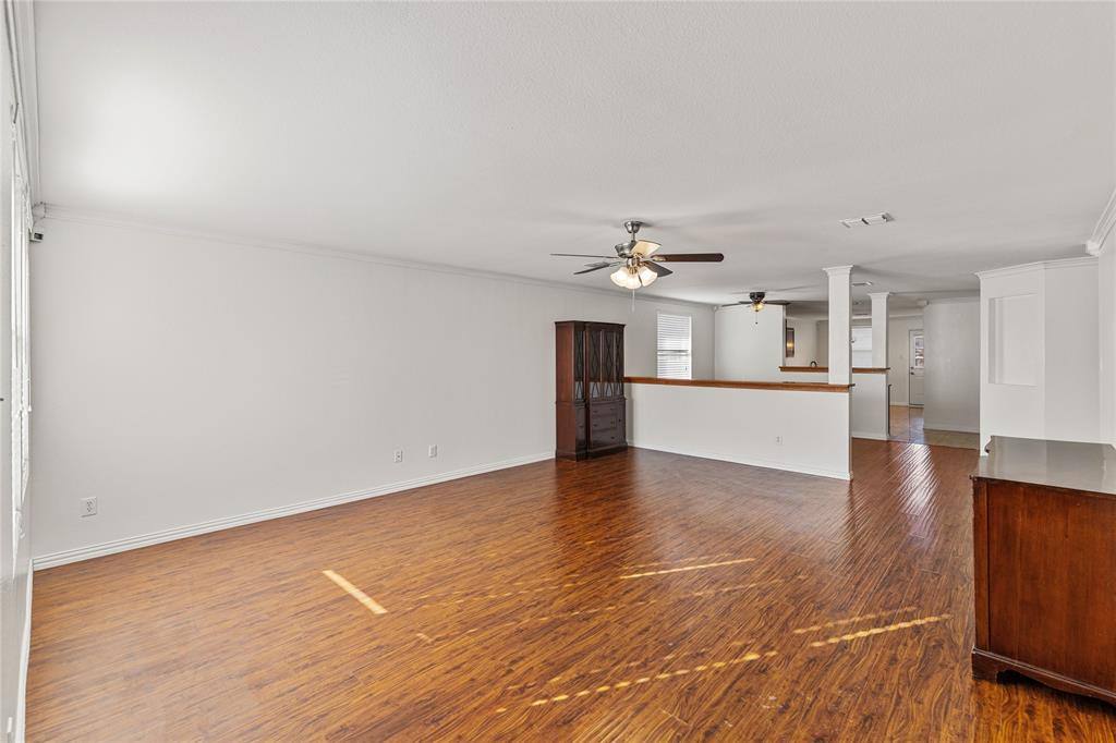 Apartment for rent at 13193 Ambrose Dr, Frisco, TX 75035
