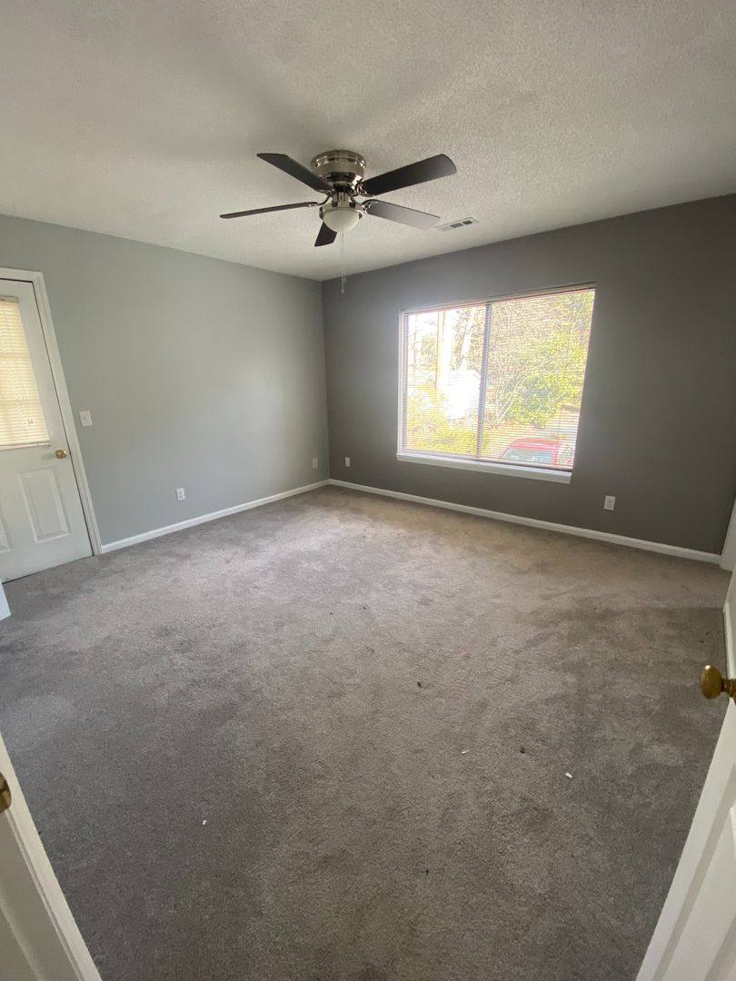 Condo for rent at 236 Davidson St, High Point, NC 27263
