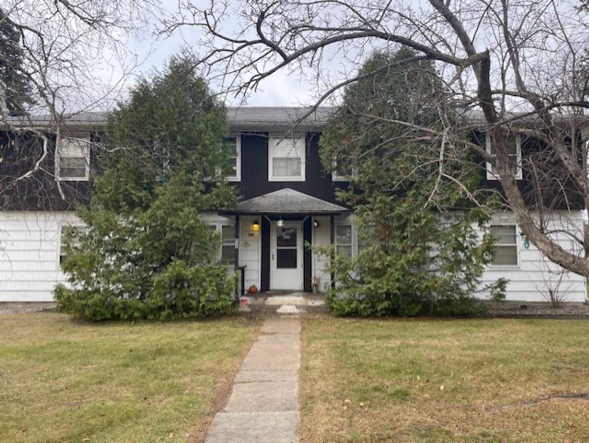 Apartment for rent at 922 Broadway St, Brainerd, MN 56401