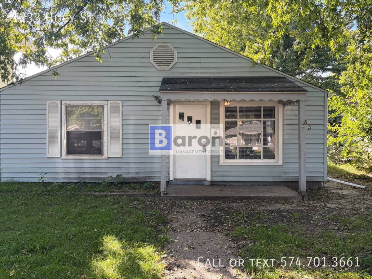 House for rent at 1233 Huey St, South Bend, IN 46628