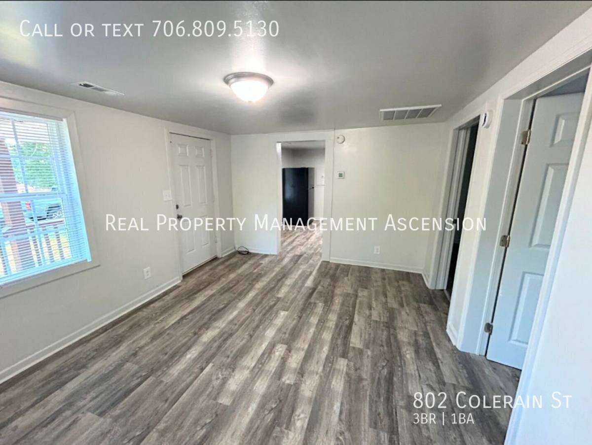 House for rent at 802 Colerain St, La Fayette, GA 30728